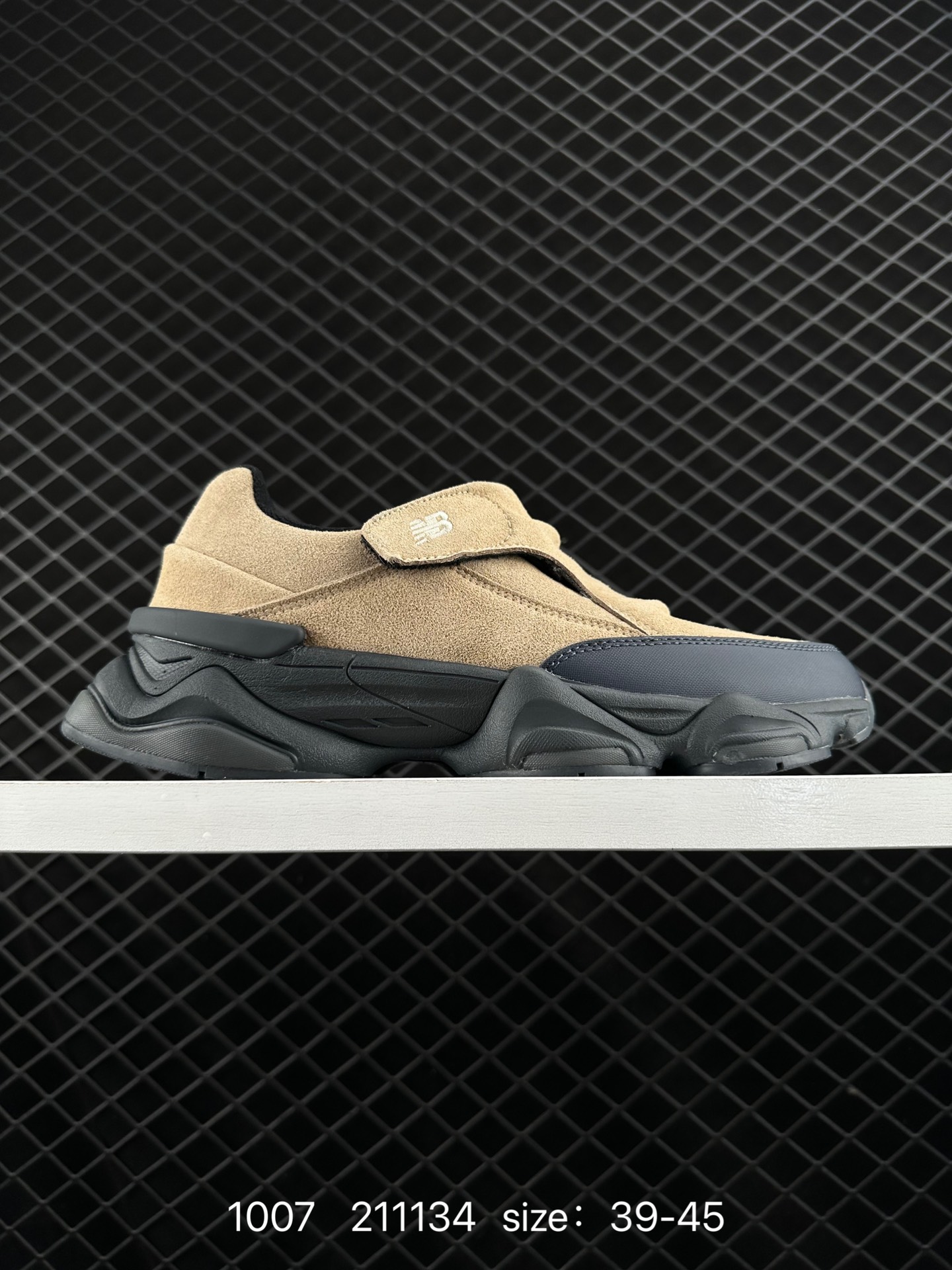 NEW BALANCE NB8040 NEW BALANCE NB8040